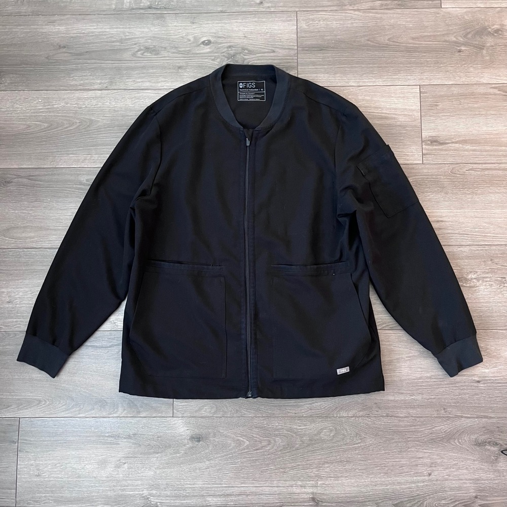 FIGS Mens Leon Two-Pocket Scrub Jacket Black XL MXXSW1003 Technical Collection